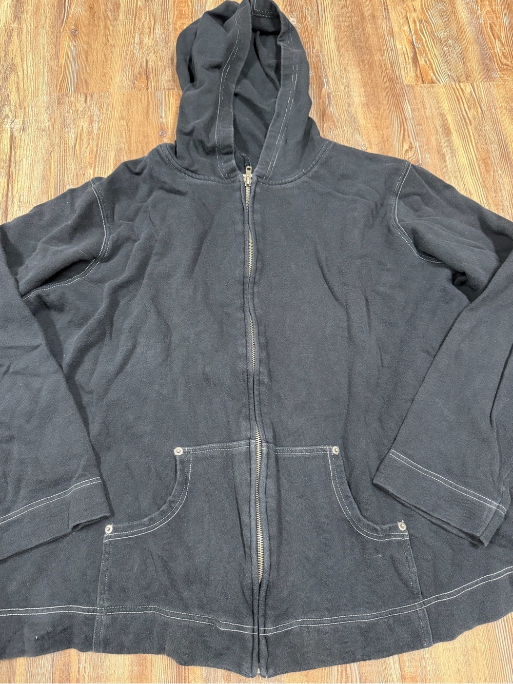 Bridgewater Studio oversized comfy black zip up hoodie with white stitching